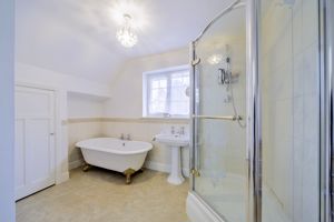 Photo 16- click for photo gallery